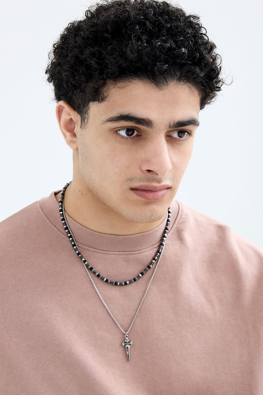 collana da uomo semplice con ciondolo a forma di spada h5Immagine3